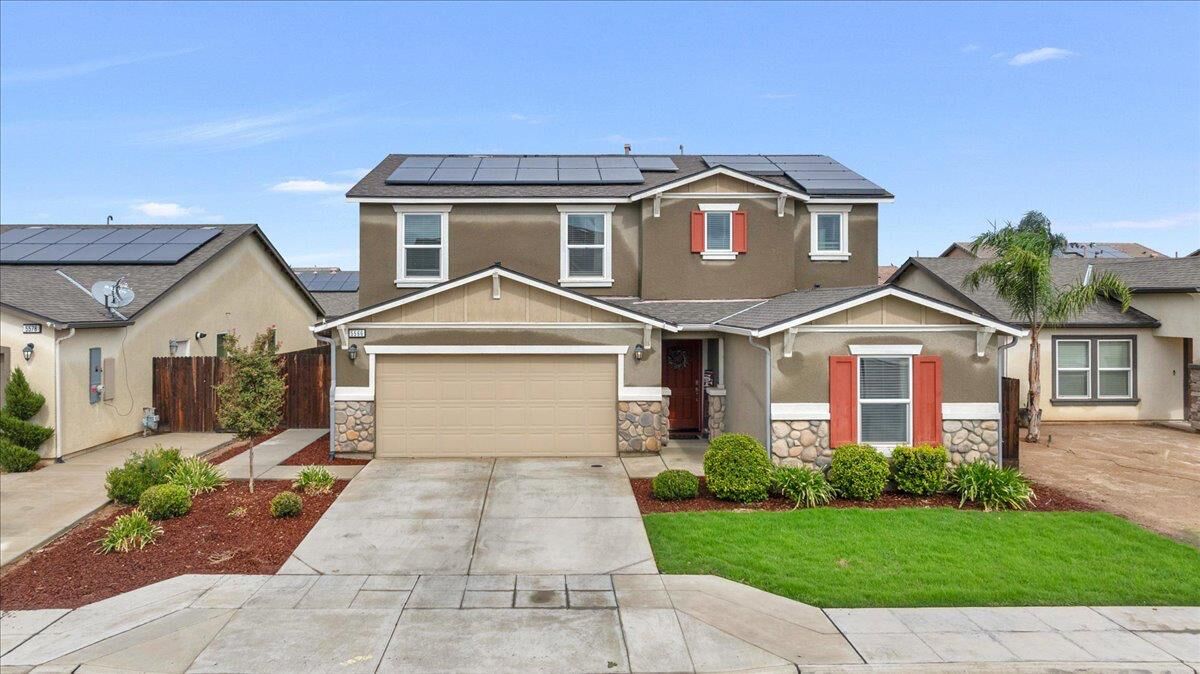 Property Photo:  5566 W Farrin Avenue  CA 93722 