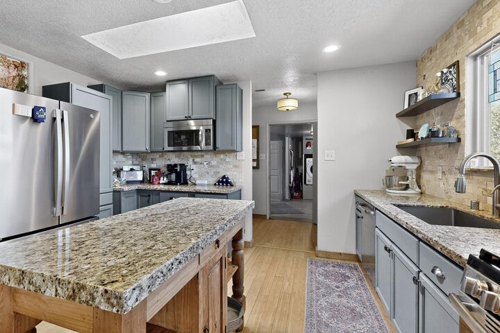 Property Photo: 439 Frost Road NM 87047