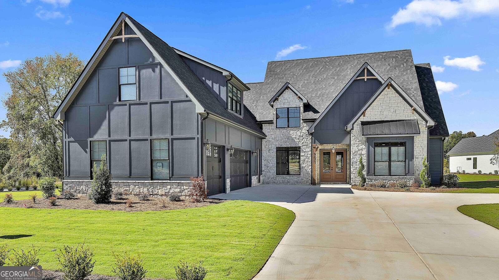 Property Photo: 311 Ruffian Circle 52 GA 30269