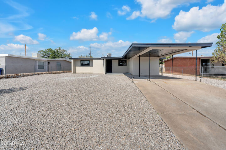5403 Raymond Telles Drive  El Paso TX 79924 photo