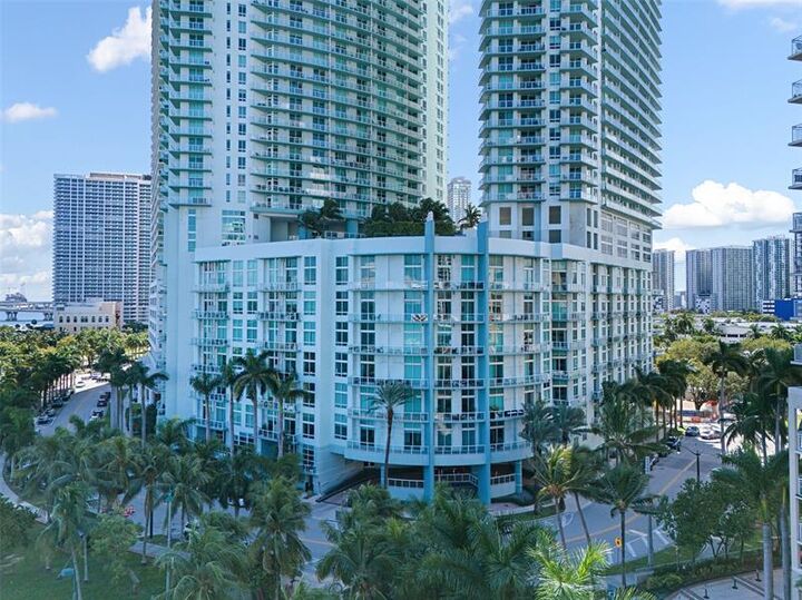1900 N Bayshore Dr 706  Miami FL 33132 photo