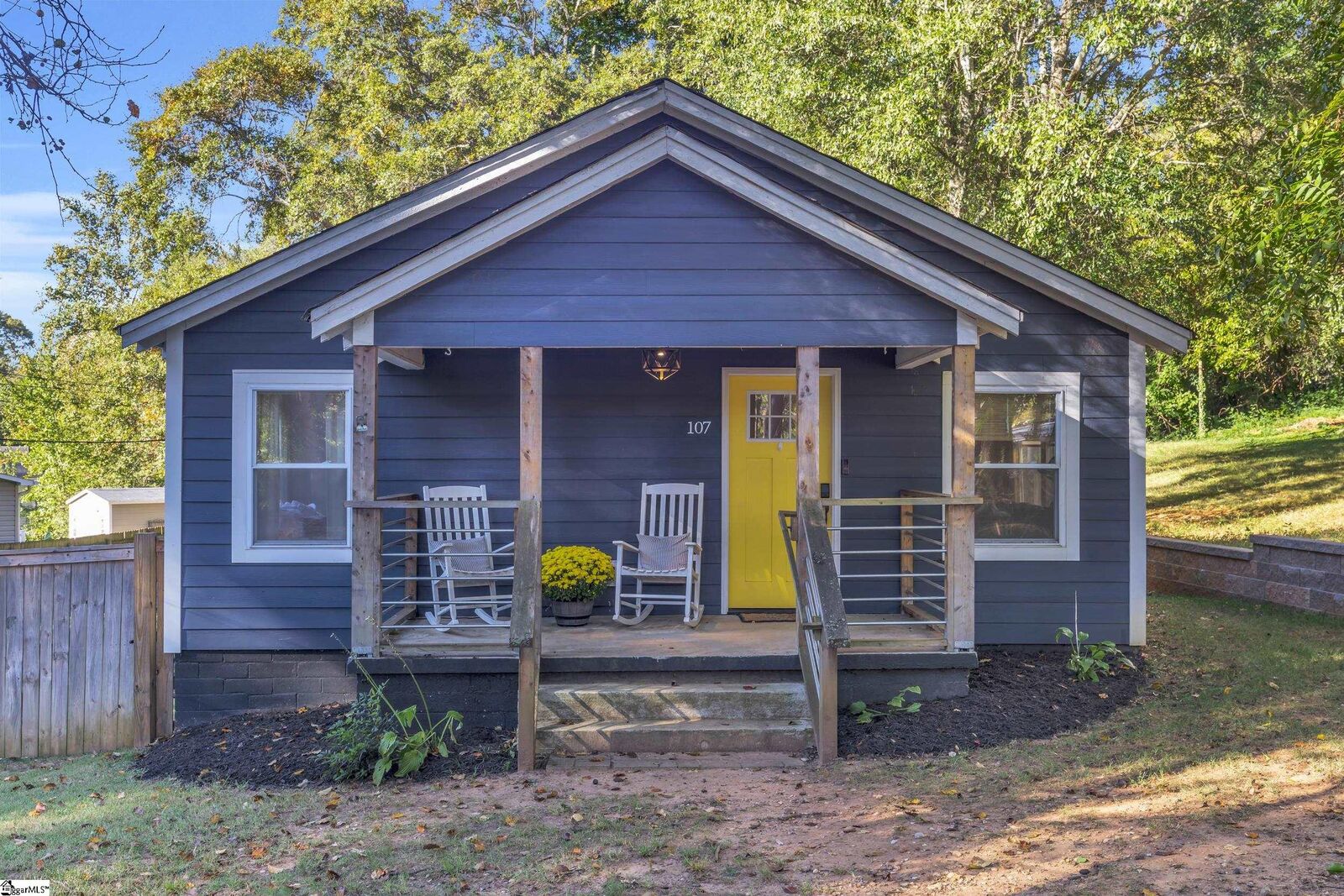 Property Photo:  107 Berkley Avenue  SC 29609 