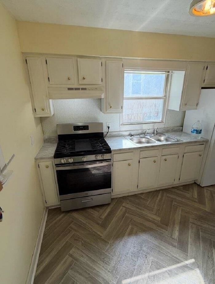 Property Photo: 1738 Crestmont Drive WV 25701