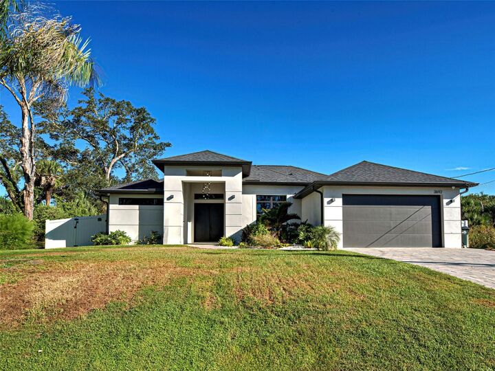 Property Photo: 3692 Shawnee Terrace FL 34286