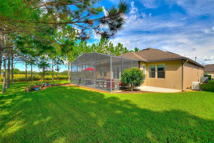 Property Photo:  451 Palencia Place  FL 33837 