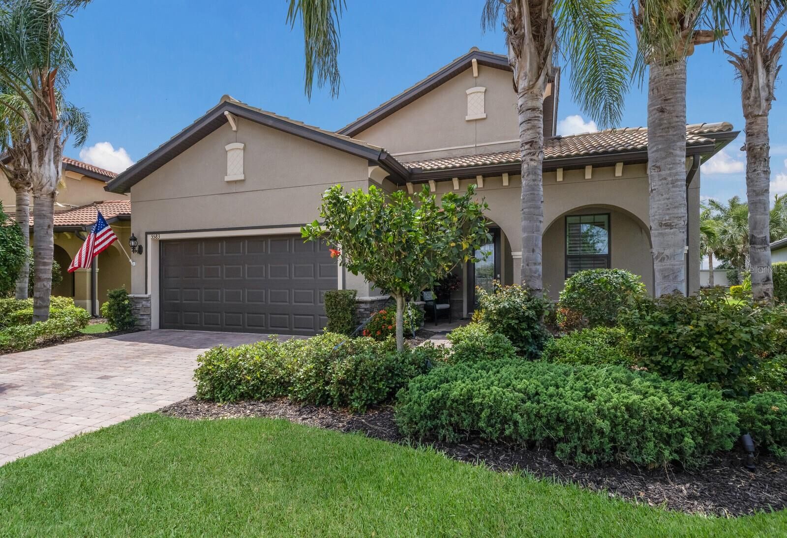 Property Photo:  5583 Rain Lily Court  FL 34238 