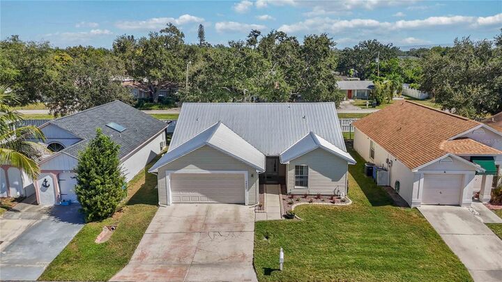 Property Photo: 3937 37th Street Court W FL 34205