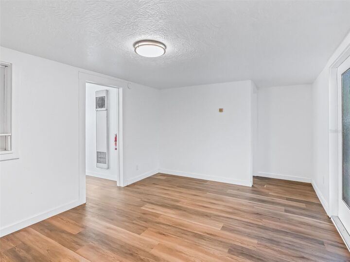 Property Photo:  2850 Cr 423  FL 33538
