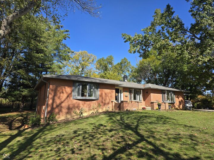 Property Photo: 5320 W 200 S IN 47201