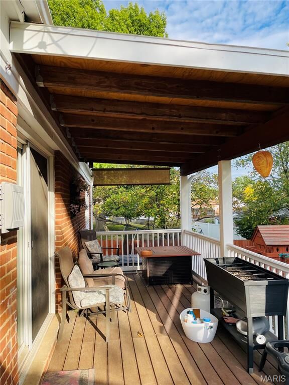 Property Photo: 5900 Apple Valley Drive MO 63123