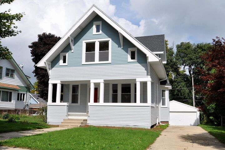 3758 E Van Norman Ave  Cudahy WI 53110 photo