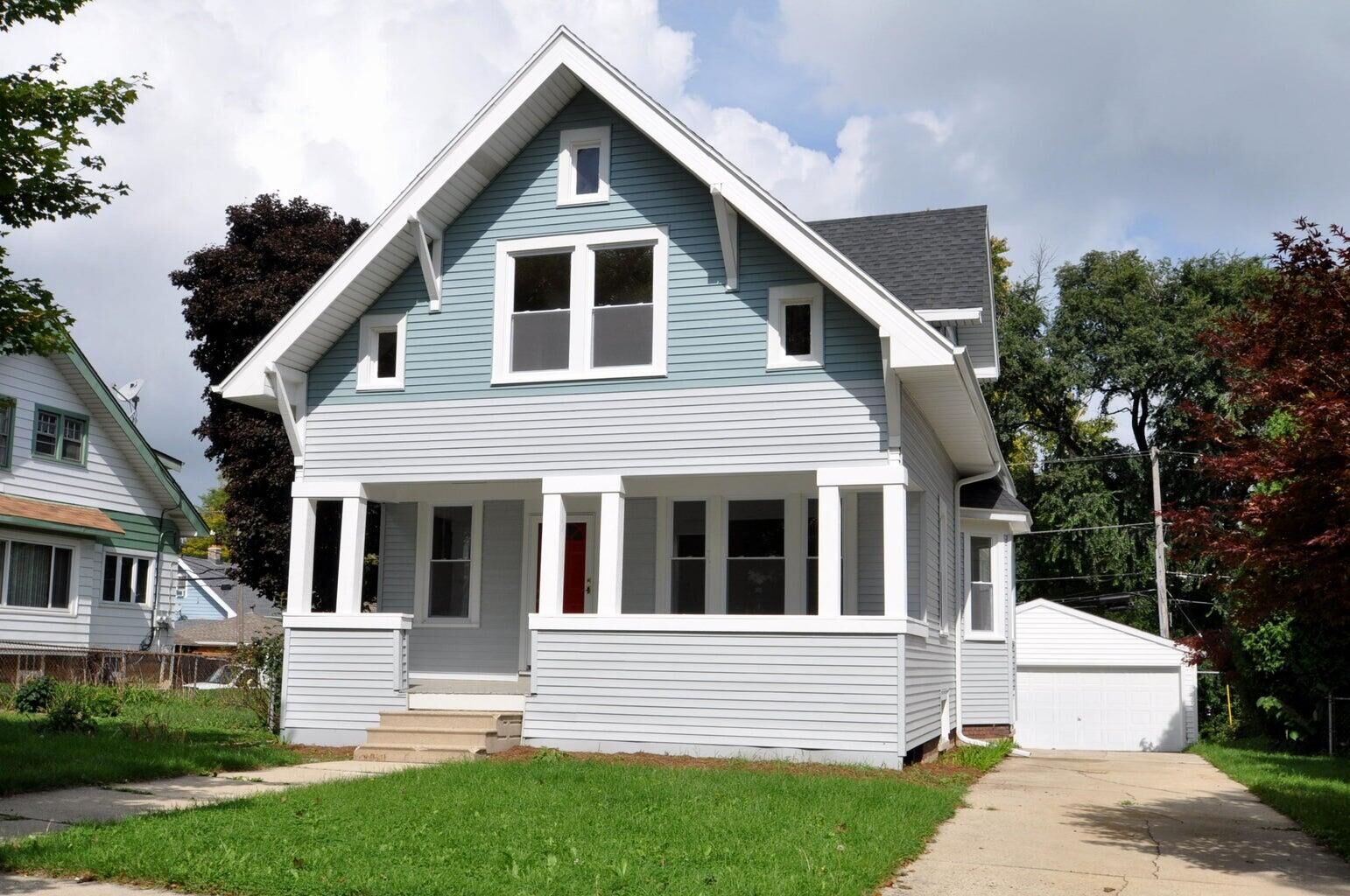 Property Photo: 3758 E Van Norman Ave WI 53110