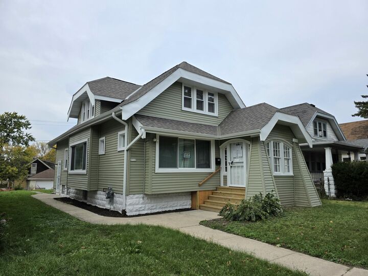 3713 N 15th St  Milwaukee WI 53206 photo