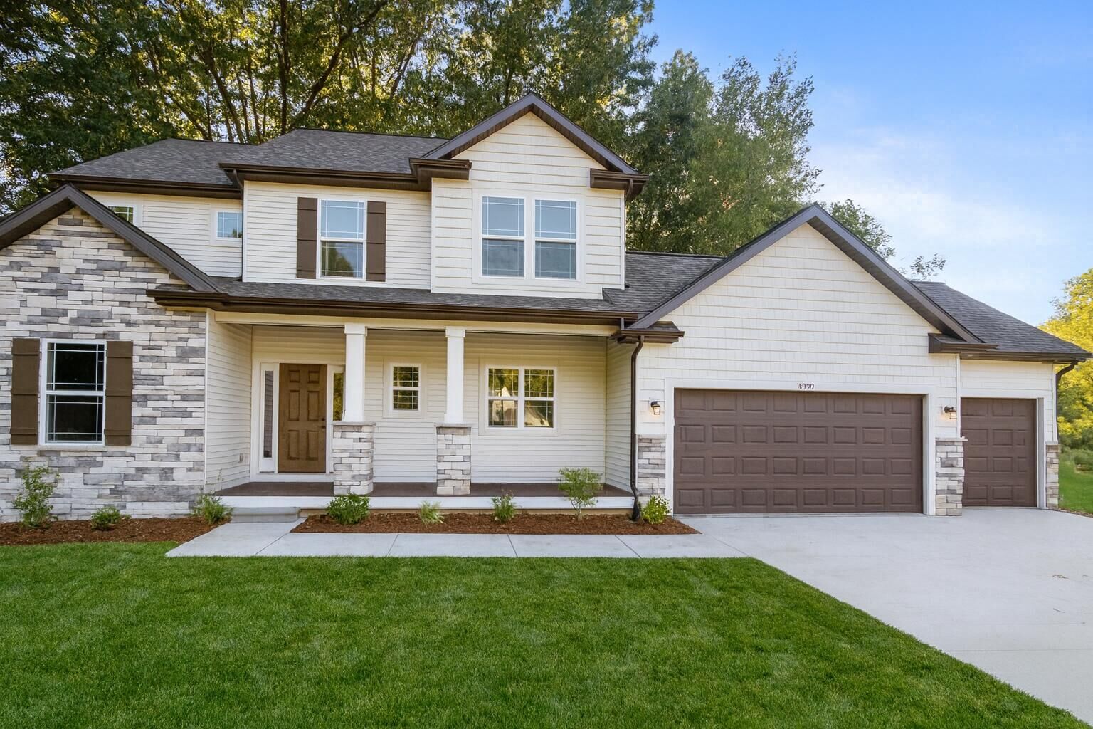 Property Photo: 4040 Aviara Oaks Parkway MI 49201