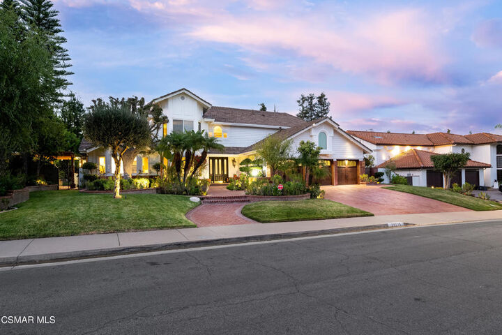 Property Photo:  29515 Weeping Willow Drive  CA 91301 