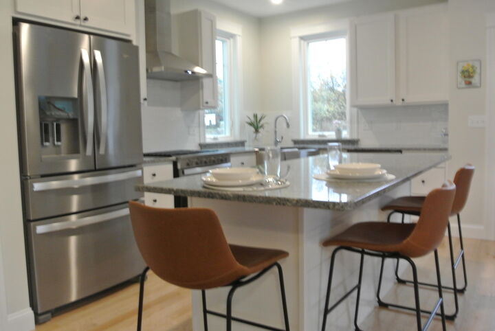 77 O'Neil Street  South Portland ME 04106 photo