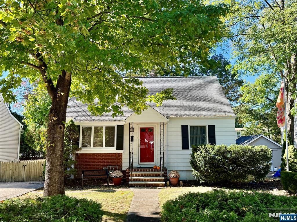 Property Photo: 450 Sheffield Road NJ 07450