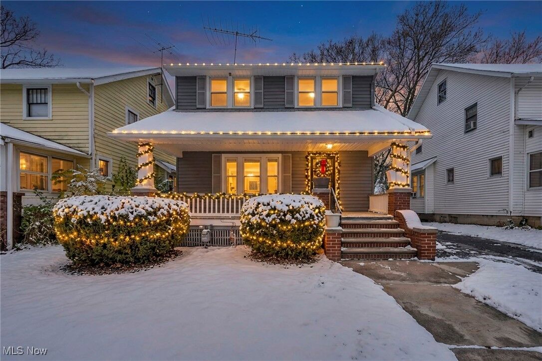 Property Photo:  1128 W 11th Street  OH 44052 