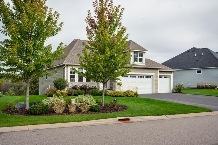 Property Photo: 1075 Mehegan Lane MN 55127