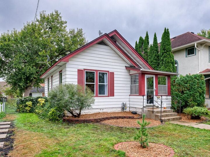 Property Photo:  4319 Harriet Avenue  MN 55409 