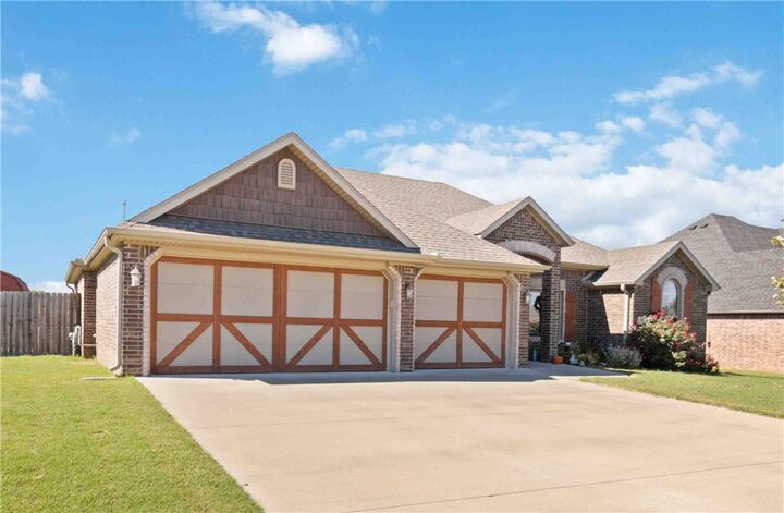 745 Harrison Street  Pea Ridge AR 72751 photo