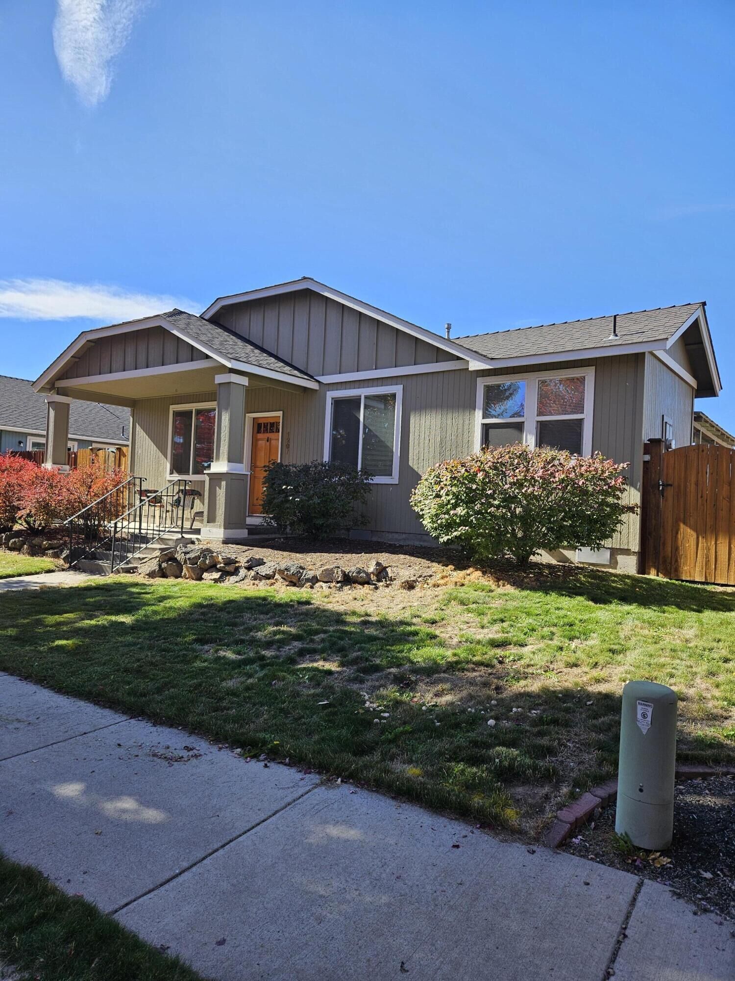 Property Photo: 1297 NE 3rd Street OR 97756