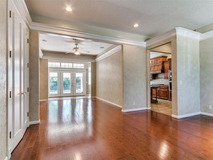 Property Photo:  4000 Harrogate Drive  OK 73072