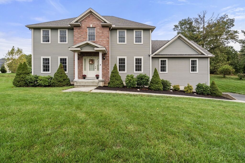 Property Photo:  4 Lauren Ln  MA 01077 