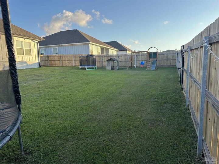 Property Photo:  6012 Rutherford Loop  FL 32526 