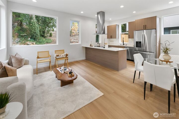 Property Photo: 2805 S Grand Street WA 98144