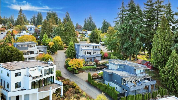 Property Photo: 11121 NE 91st Lane WA 98033