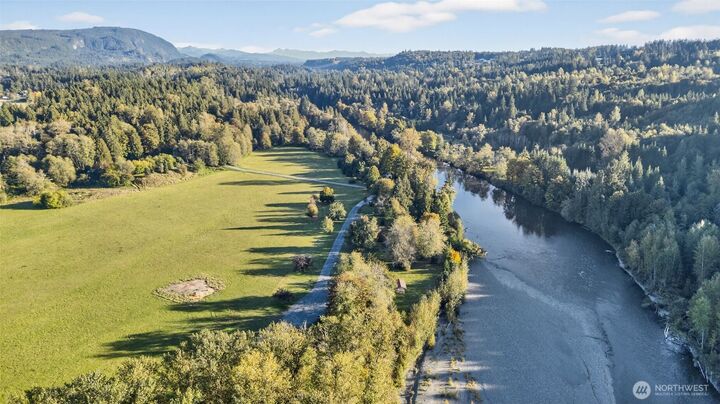 Property Photo: 20505 Tveit Road WA 98223