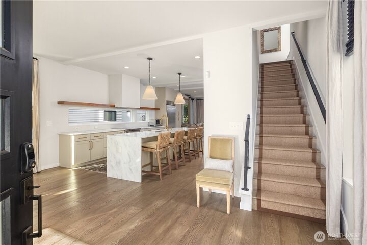 Property Photo: 1826 S Lane Street WA 98144