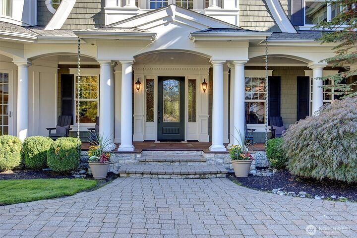 Property Photo: 13132 206th Avenue NE WA 98077