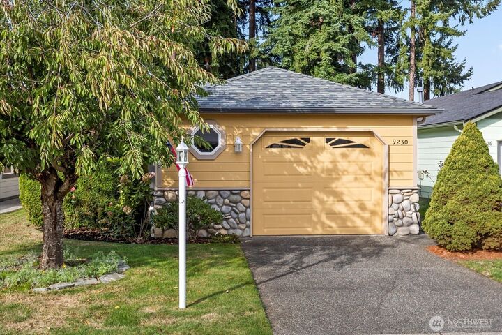 Property Photo:  9230  45th Drive NE  WA 98270 