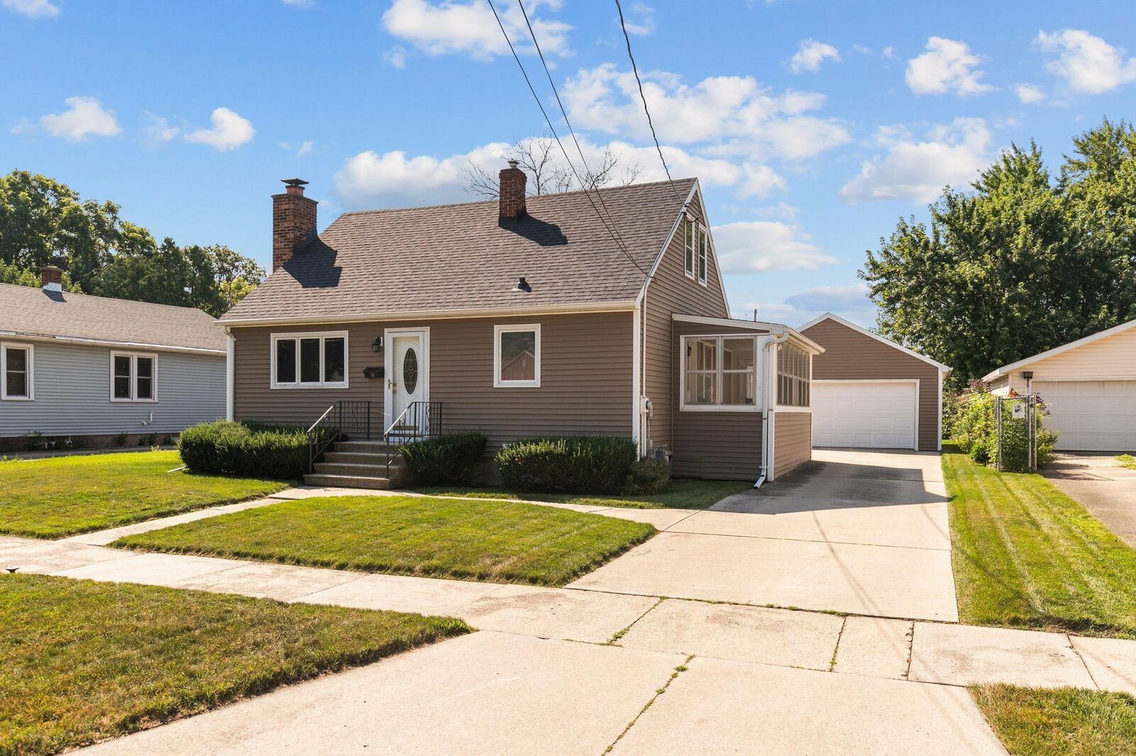 Property Photo: 717 Lincoln Street WI 54952