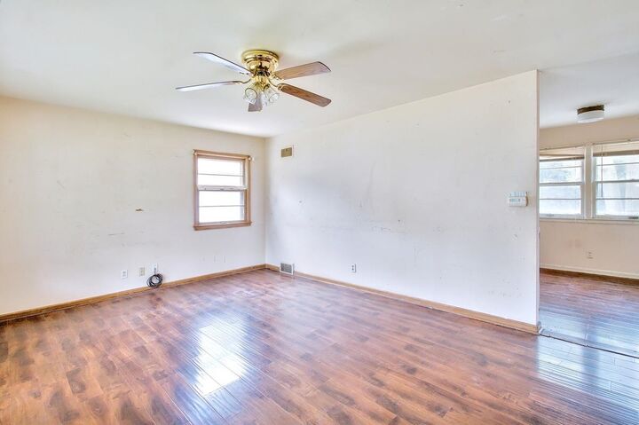 Property Photo: 7302 E Castle Dr KS 67207