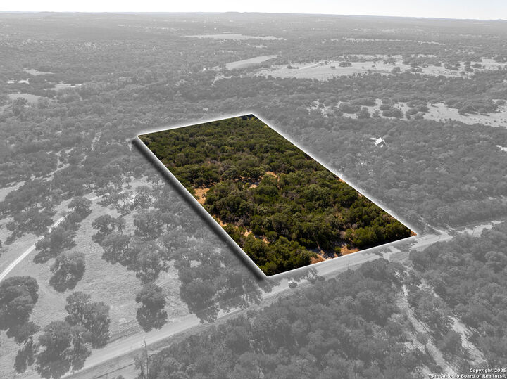 Property Photo: 117 River Ranch TX 78006