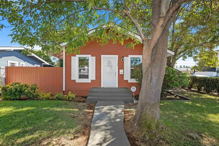Property Photo: 159 W 5th Ave CA 92025