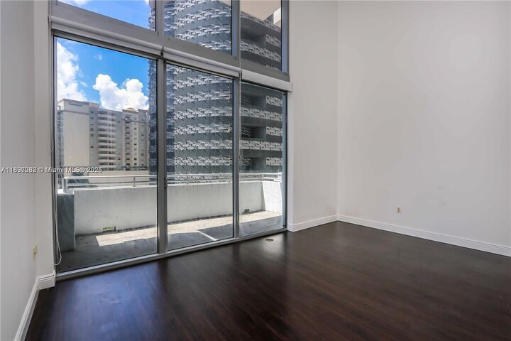1050 Brickell Ave 414  Miami FL 33131 photo