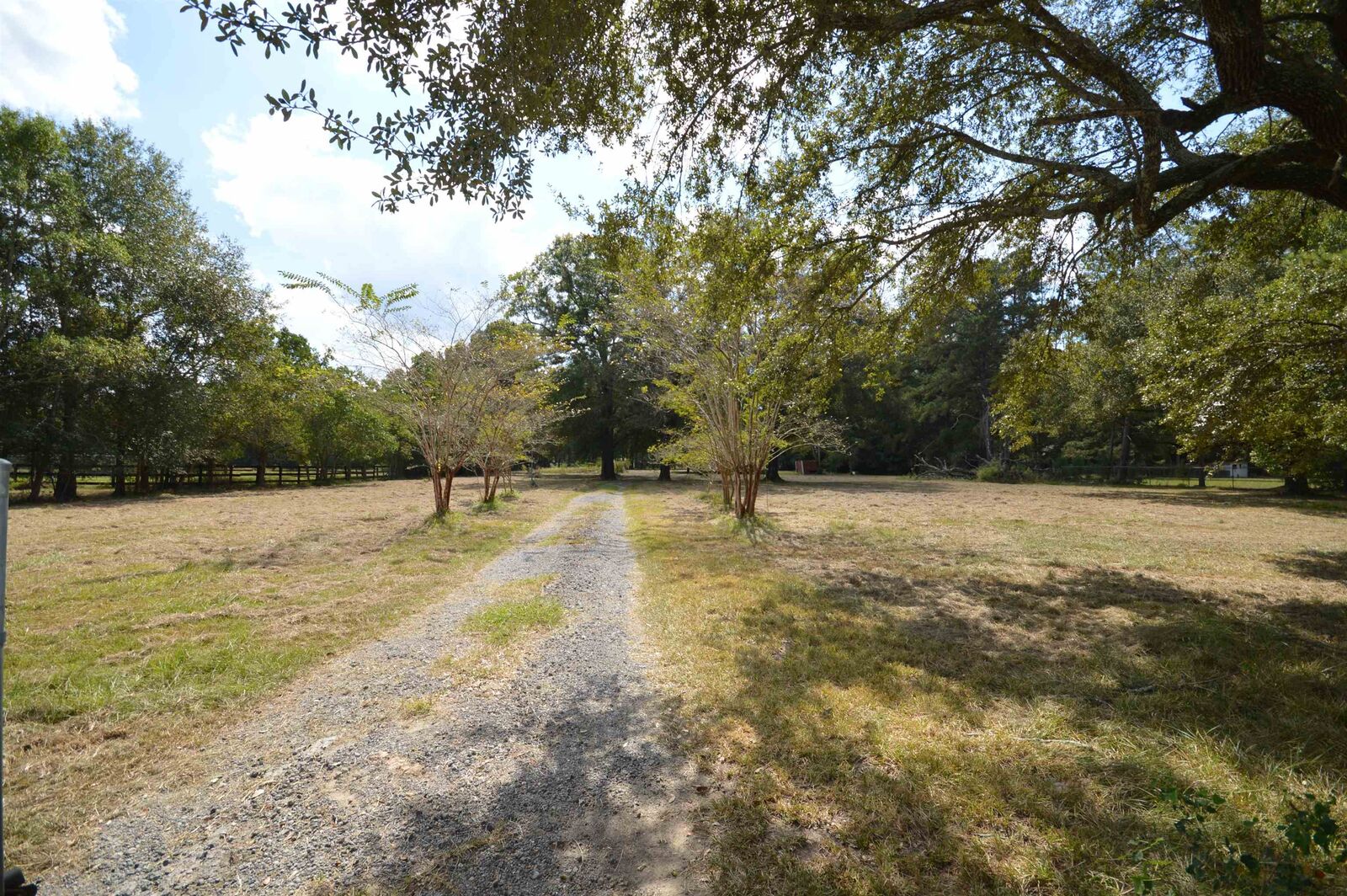 Property Photo:  2872 Colonial Dr.  TX 77625