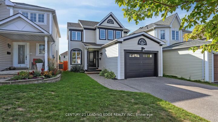 Photo de la propriété:  929 Glenbourne Court  ON L1K 2P8