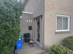 Property Photo: 235 Shakespeare Drive 4 ON N2L 2T5
