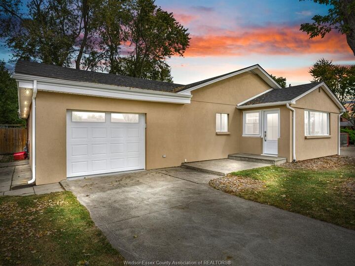 1212 Faith Drive  Lakeshore ON N0R 1A0 photo