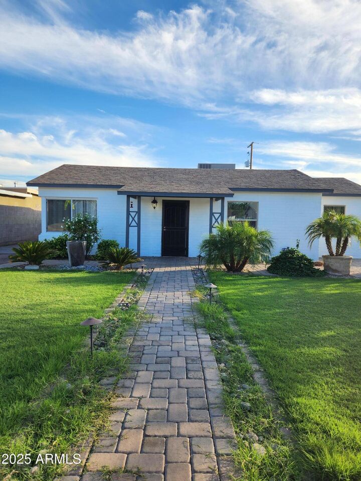 Property Photo: 3529 E Taylor Street AZ 85008