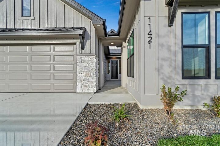Property Photo: 11421 S Saylis ID 83634