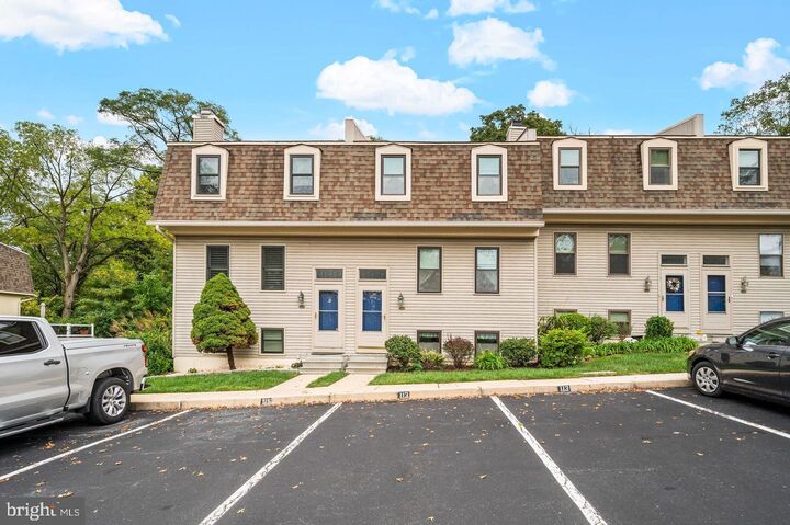 Property Photo: 113 Spring Lane 7 PA 19380