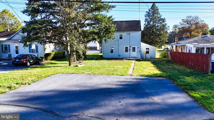 Property Photo: 4818 Derry Street PA 17111
