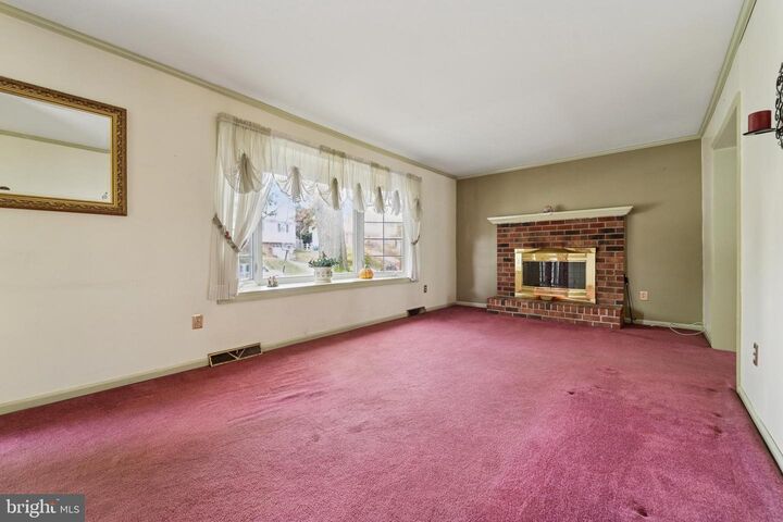 Property Photo: 505 Schick Road PA 19014