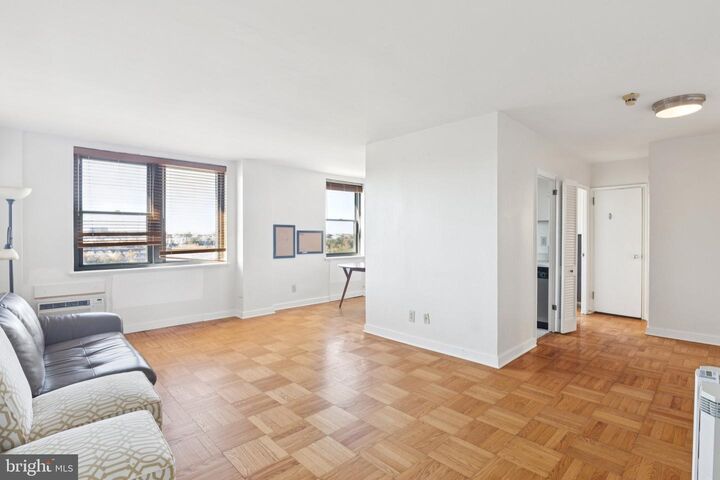 2601 Pennsylvania Avenue 848  Philadelphia PA 19130 photo